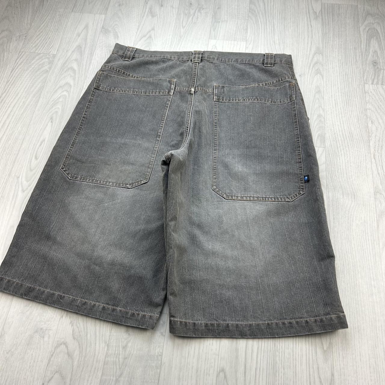 VINTAGE Y2K JOE BOXER BAGGY DENIM JORTS GREY