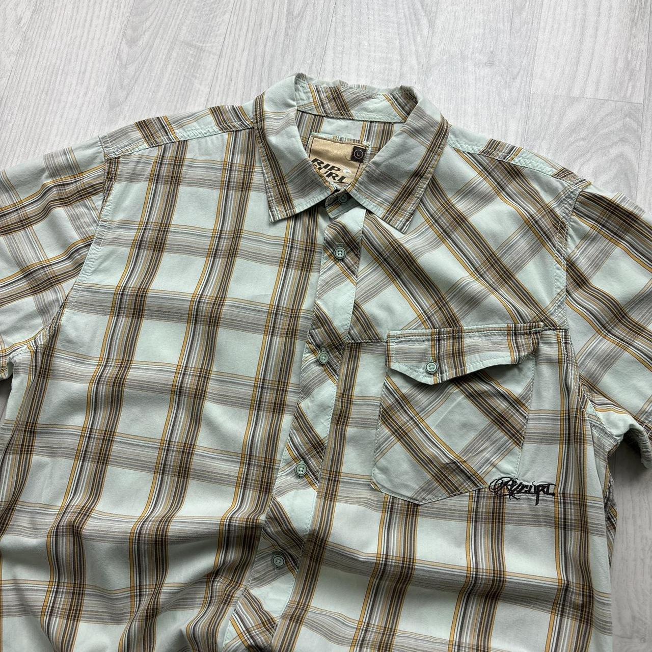 VINTAGE Y2K RIP CURL PLAID SHORT SLEEVE SHIRT GREY