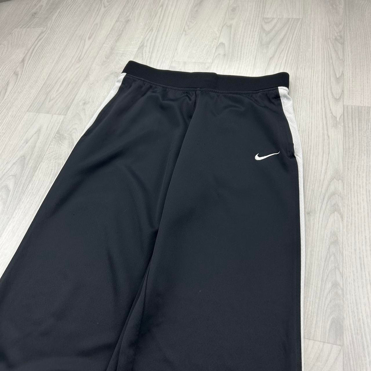 VINTAGE Y2K NIKE LOW RISE TRACKSUIT YOGA BOTTOMS BLACK