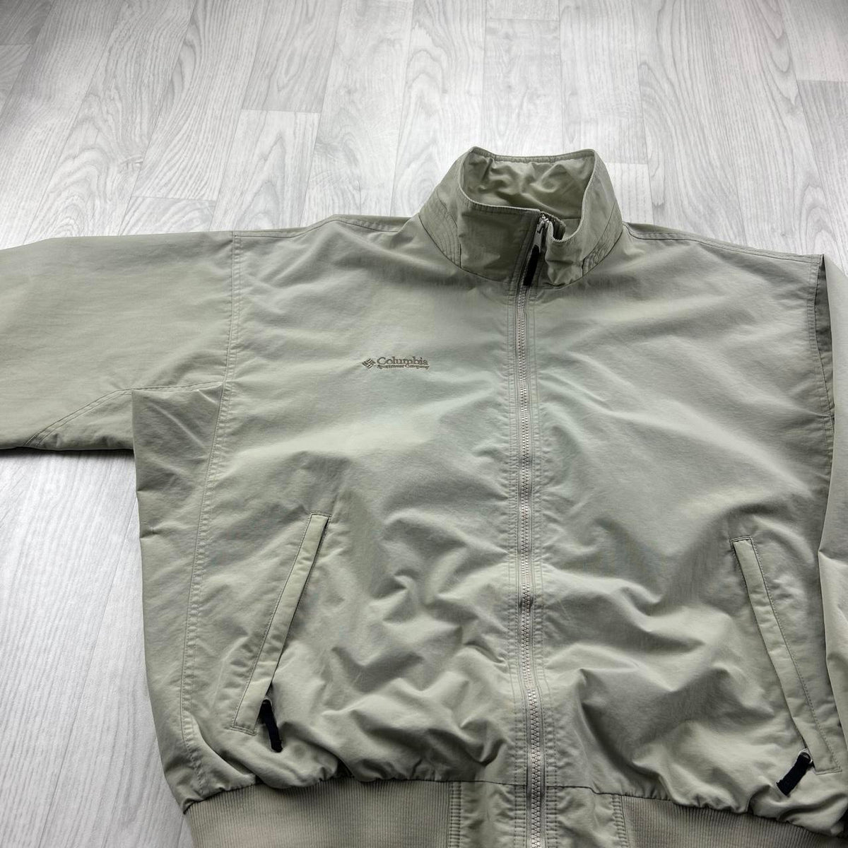 VINTAGE Y2K COLUMBIA UTILITY BOMBER JACKET BEIGE