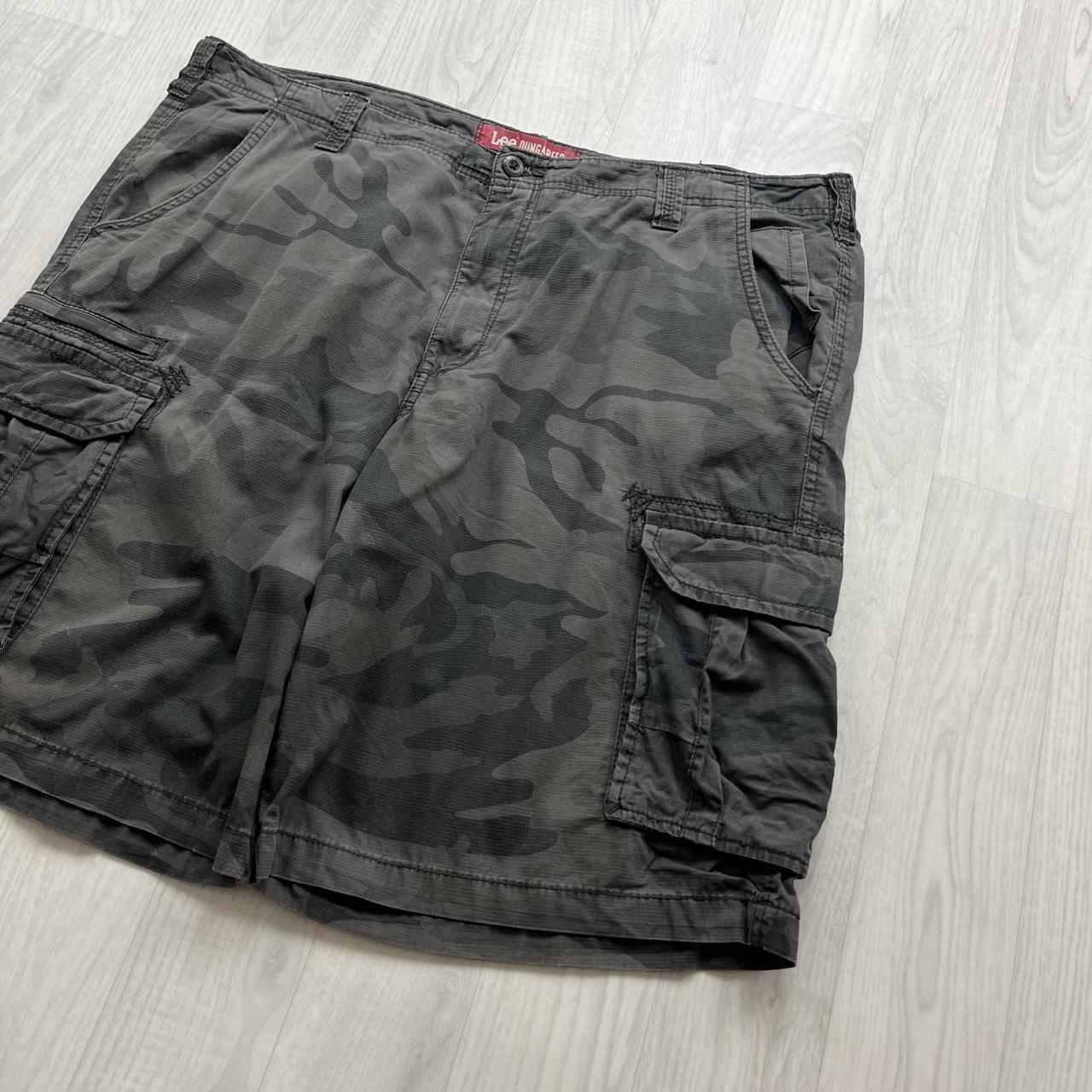 VINTAGE Y2K LEE BAGGY LOOSE CAMO SHORTS BLACK