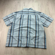 VINTAGE 00s ANIMAL CHECKERED CROPPED SHORT SLEEVE BUTTON UP SHIRT LIGHT BLUE