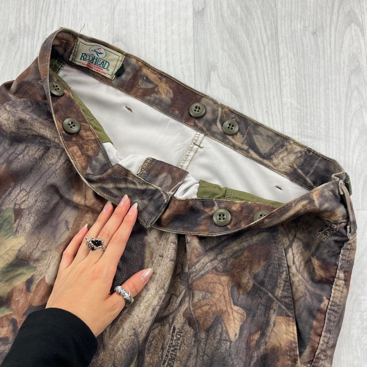 VINTAGE REALTREE BAGGY CAMO CARGO PANTS