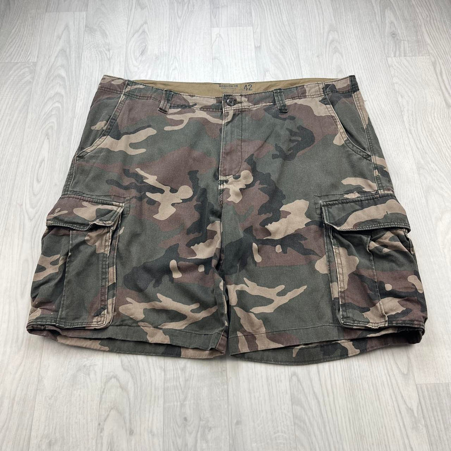 VINTAGE Y2K OLD NAVY BAGGY CAMO CARGO SHORTS KHAKI GREEN
