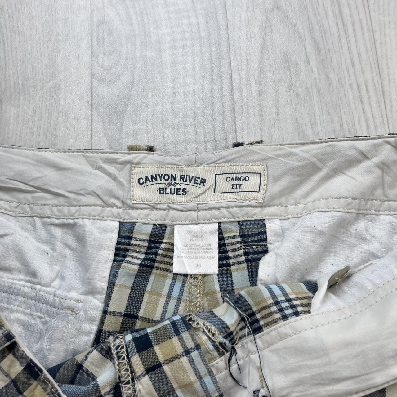 VINTAGE Y2K BAGGY CHECKERED PLAID CARGO SHORTS GREY / YELLOW