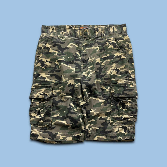 VINTAGE Y2K BAGGY CAMO CARGO SHORTS