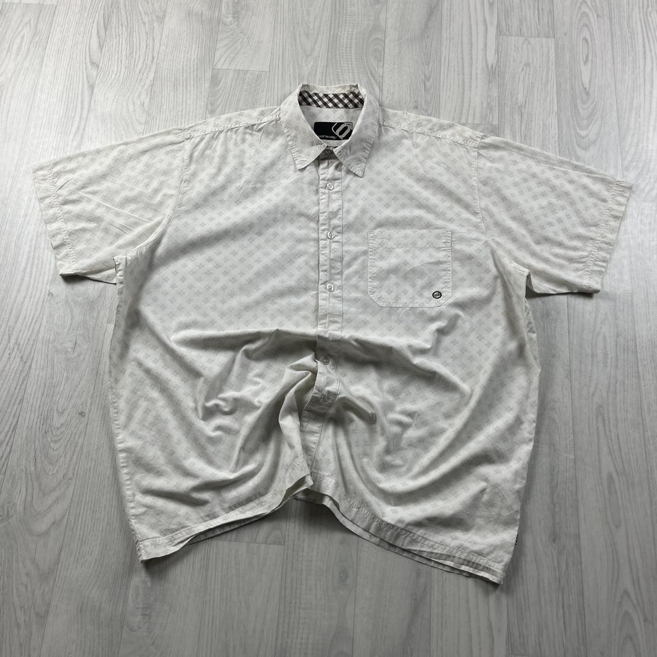 VINTAGE Y2K ANIMAL SHORT SLEEVE SHIRT WHITE