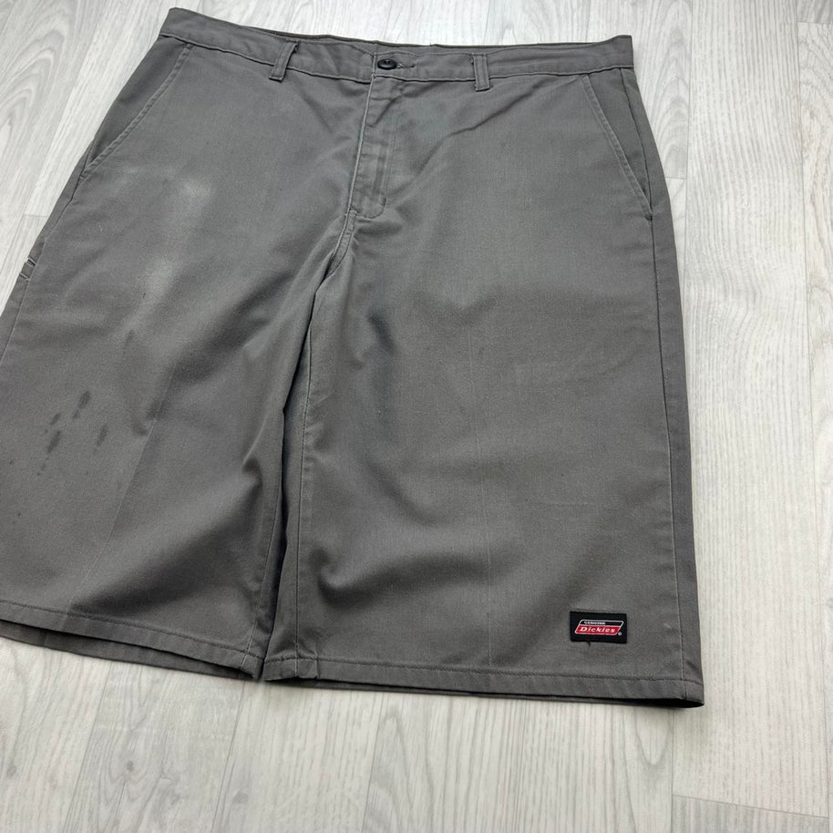 VINTAGE Y2K DICKIES BAGGY SKATER SHORTS GREY