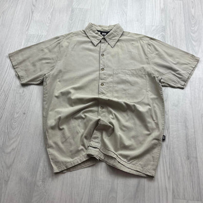 VINTAGE Y2K HELLY HANSEN SHORT SLEEVE BUTTON UP SHIRT BEIGE