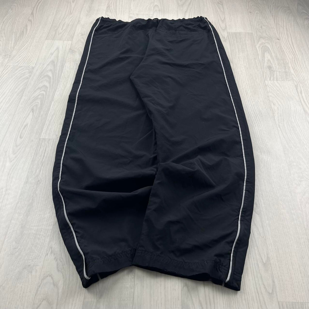 VINTAGE Y2K NIKE BAGGY TRACKSUIT BOTTOMS BLACK