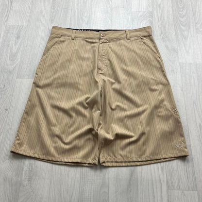 VINTAGE Y2K ONEILL BAGGY PINSTRIPE SHORTS BEIGE