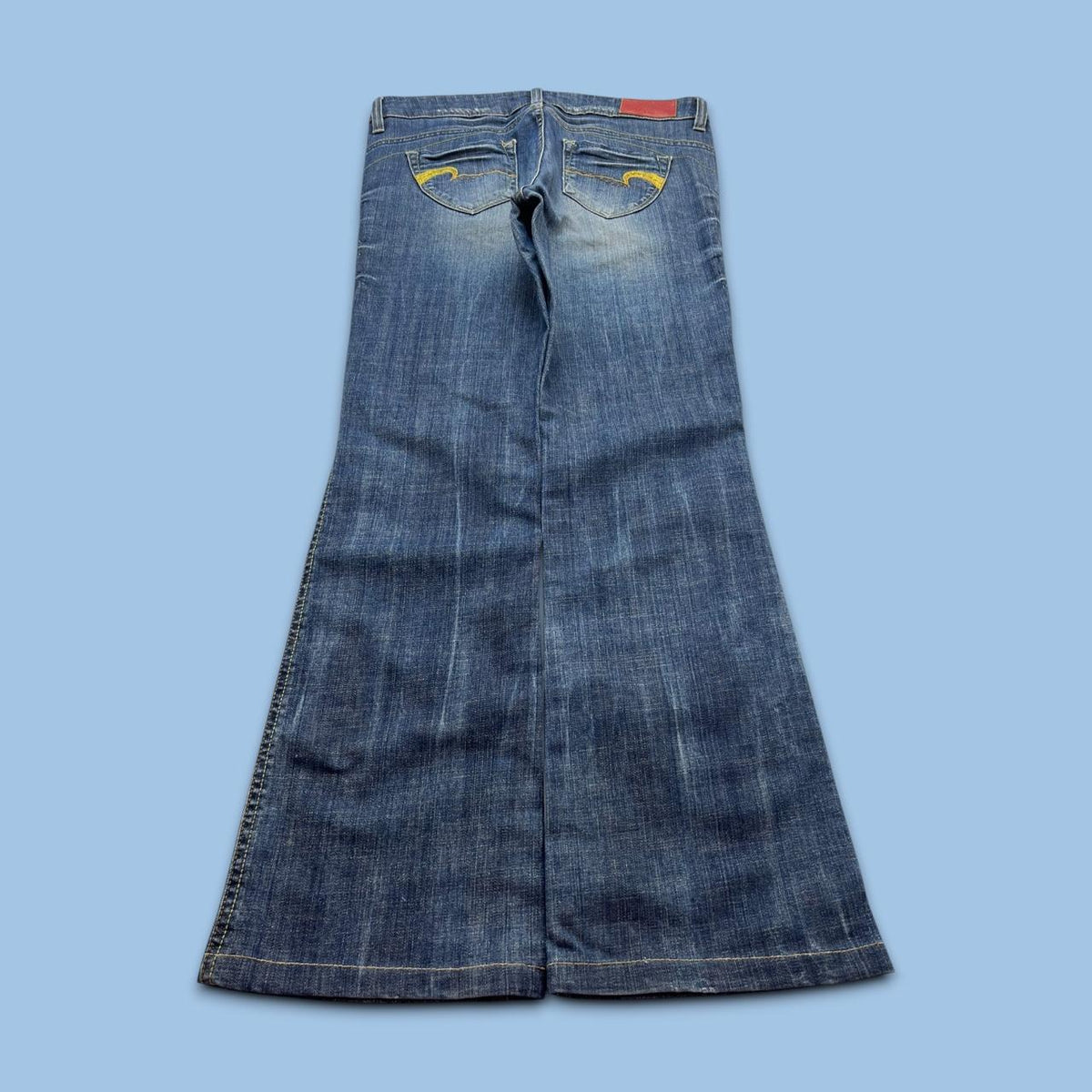 VINTAGE Y2K VICTORIA LOW RISE BOOTCUT EMBROIDERED JEANS BLUE