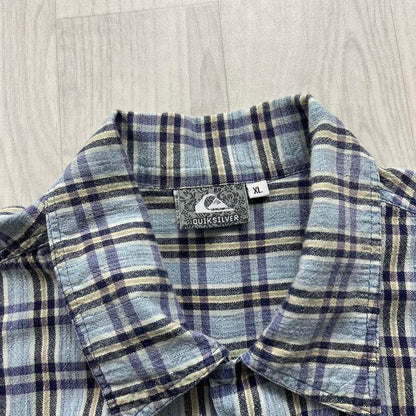 VINTAGE 90s QUIKSILVER PLAID SHORT SLEEVE SHIRT BLUE