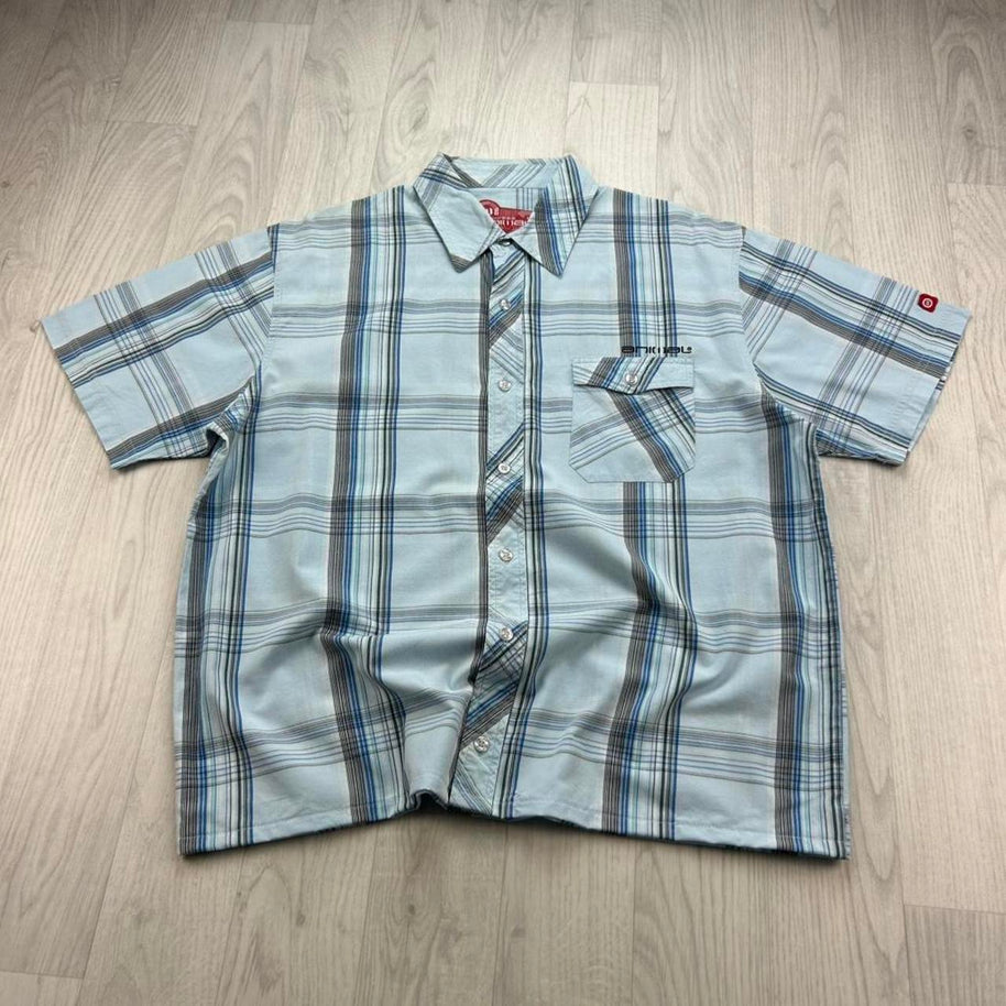 VINTAGE 00s ANIMAL CHECKERED CROPPED SHORT SLEEVE BUTTON UP SHIRT LIGHT BLUE