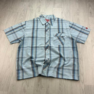 VINTAGE 00s ANIMAL CHECKERED CROPPED SHORT SLEEVE BUTTON UP SHIRT LIGHT BLUE