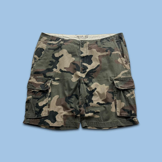 VINTAGE Y2K OLD NAVY BAGGY CAMO CARGO SHORTS