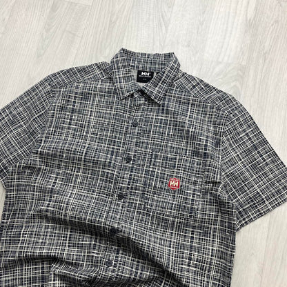 VINTAGE Y2K HELLY HANDEN GRAPHIC SHORT SLEEVE BUTTON UP SHIRT BLACK