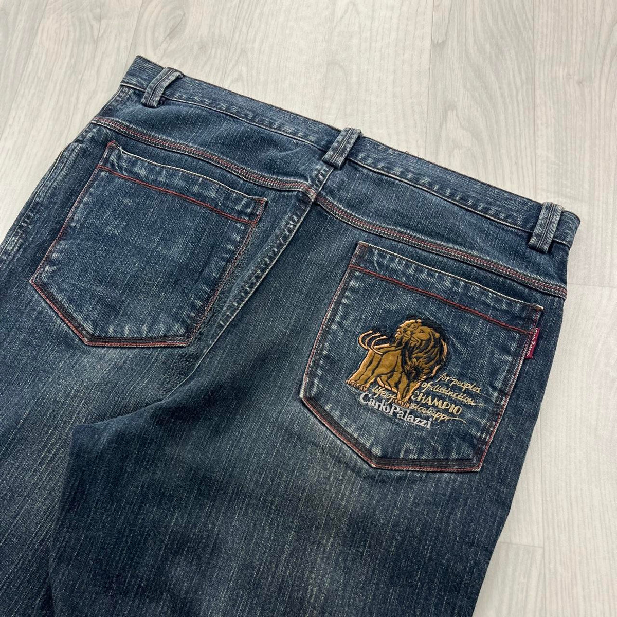 VINTAGE Y2K CARLO PALAZZI BAGGY EMBROIDERED JEANS BLUE