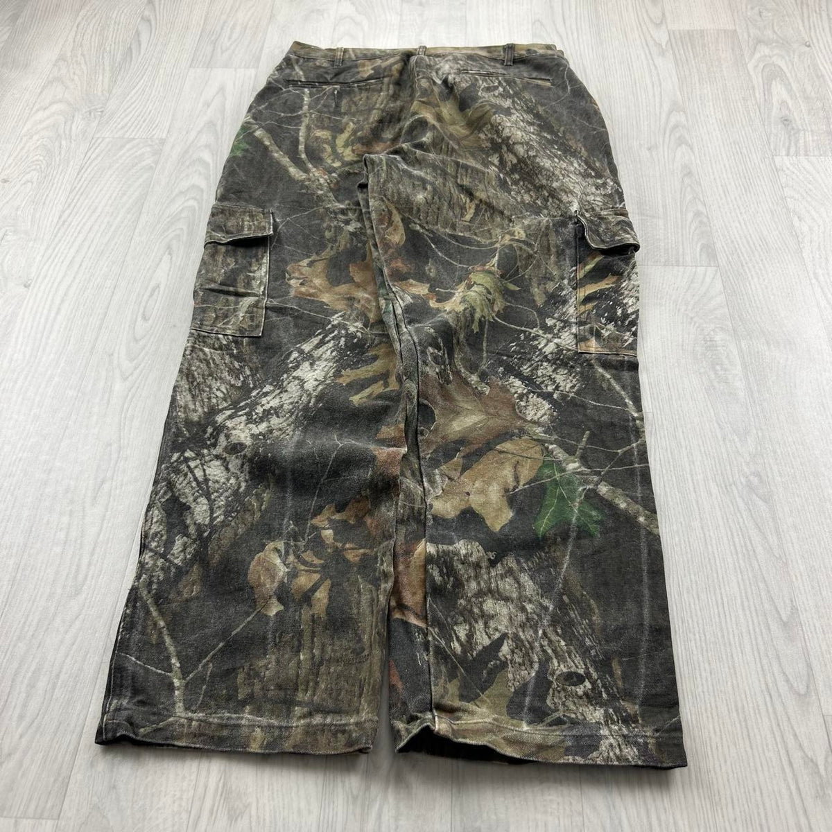 VINTAGE REALTREE BAGGY CAMO CARGO PANTS