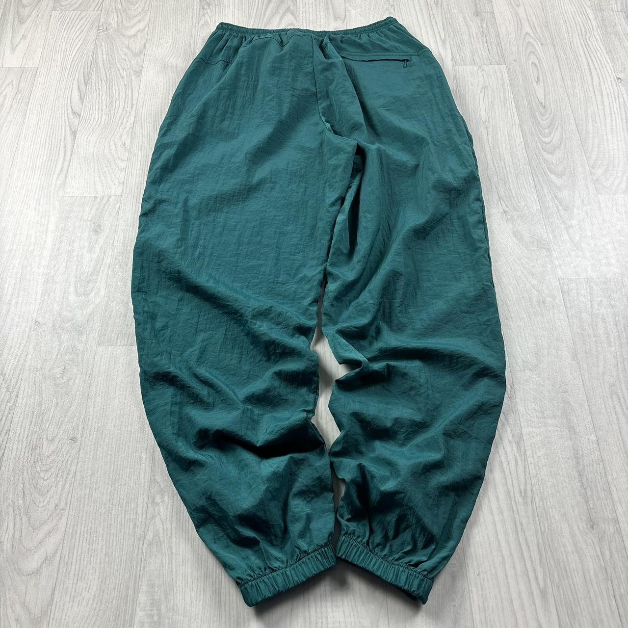 VINTAGE Y2K NIKE BAGGY TRACKSUIT BOTTOMS GREEN