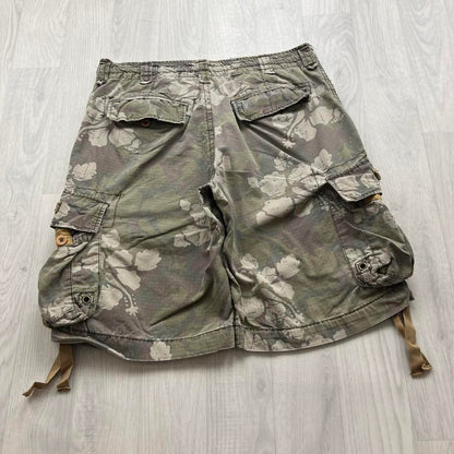 VINTAGE Y2K BAGGY LOOSE CAMO SHORTS KHAKI