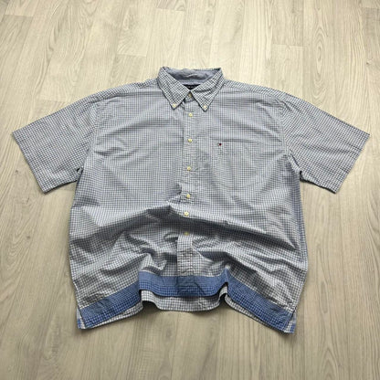 VINTAGE Y2K TOMMY HILFIGER GINGHAM SHORT SLEEVE BUTTON UP SHIRT LIGHT BLUE
