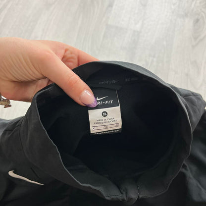 VINTAGE Y2K NIKE MANCHESTER UNITED WINDBREAKER TRACK JACKET BLACK