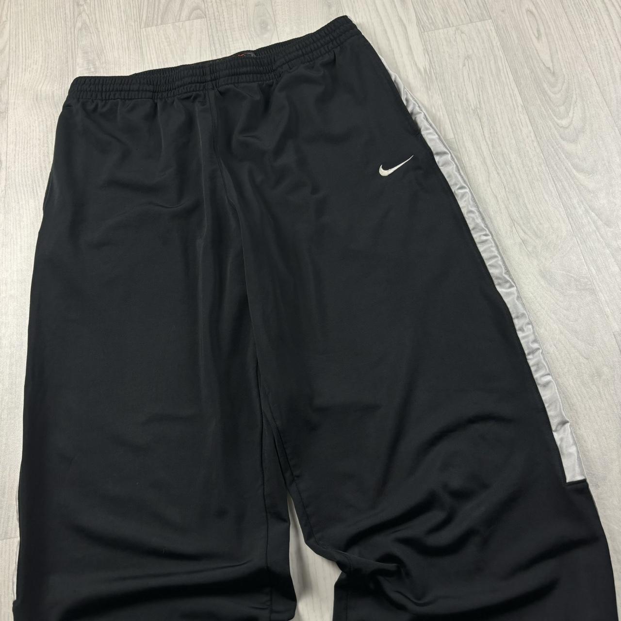 VINTAGE Y2K NIKE BASKETBALL BAGGY TRACKSUIT BOTTOMS BLACK