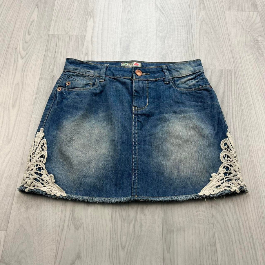 VINTAGE Y2K DENIM LACE MINI SKIRT BLUE WHITE
