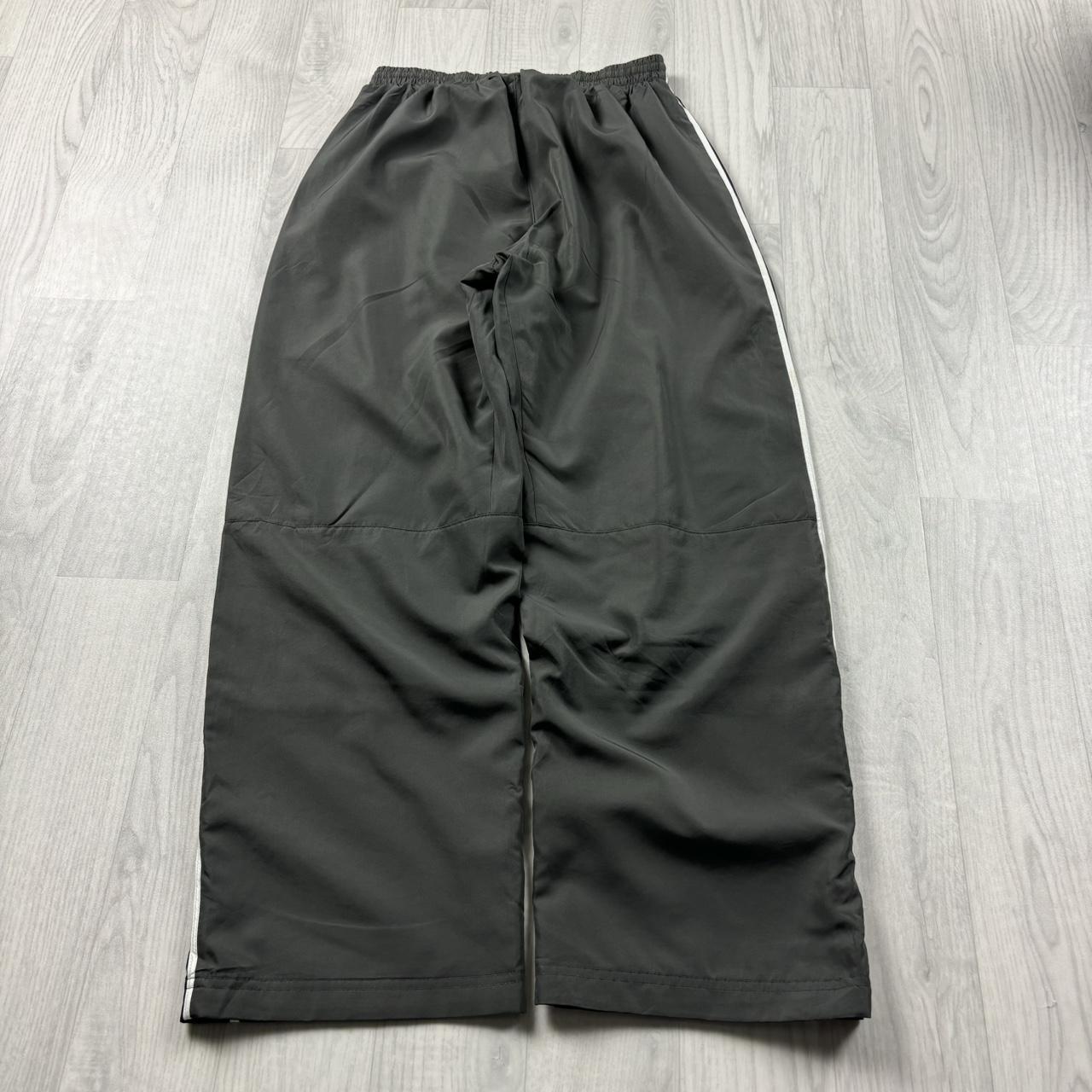 VINTAGE Y2K NIKE BAGGY TRACKSUIT BOTTOMS GREY