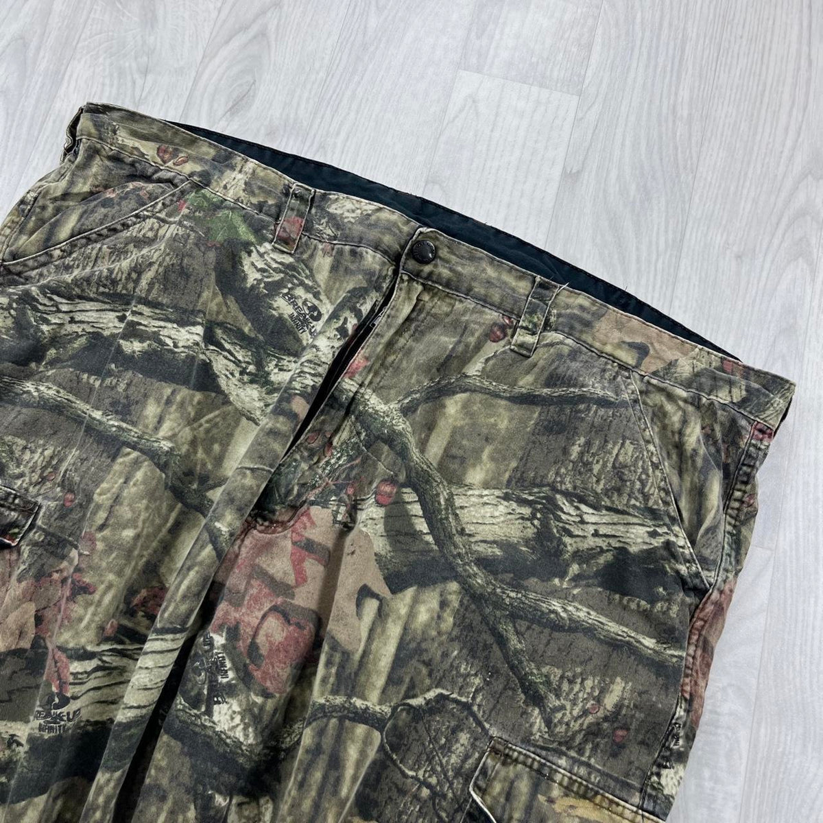 VINTAGE REALTREE BAGGY CAMO CARGO PANTS