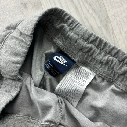 VINTAGE 00s NIKE LOW RISE BAGGY SWEATPANTS GREY