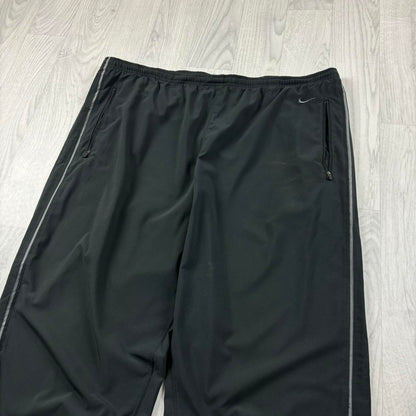 VINTAGE Y2K NIKE BAGGY TRACKSUIT BOTTOMS BLACK
