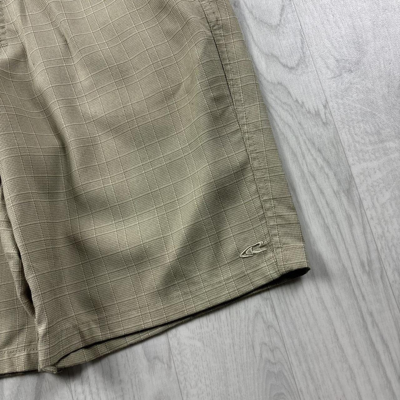 VINTAGE Y2K ONEILL BAGGY PLAID BOARD SURF SHORTS CREAM