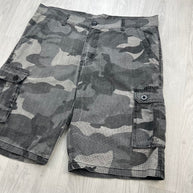 VINTAGE Y2K BAGGY CAMO CARGO SHORTS GREY