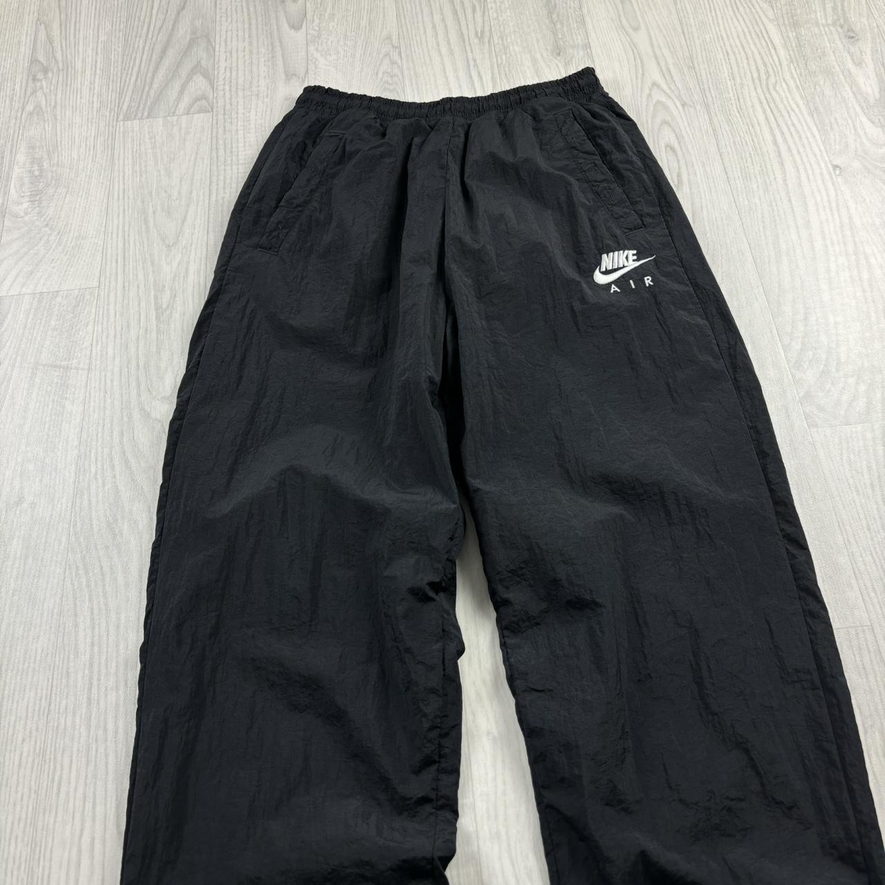 NIKE STRAIGHT LEG BAGGY TRACKSUIT BOTTOMS BLACK