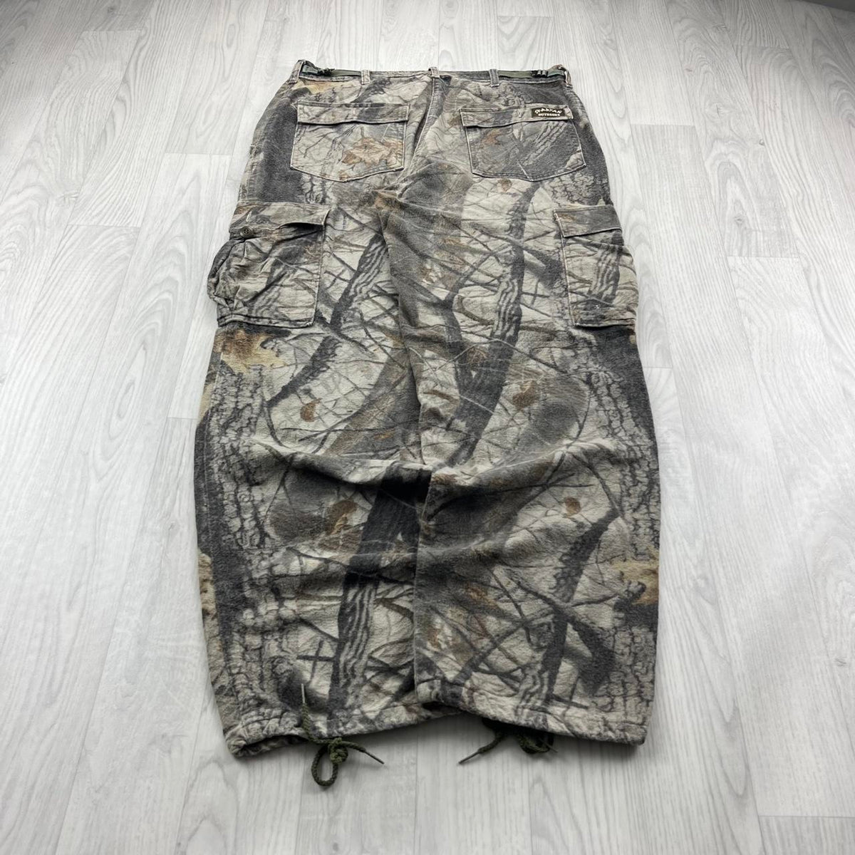 VINTAGE REALTREE BAGGY CAMO CARGO PANTS