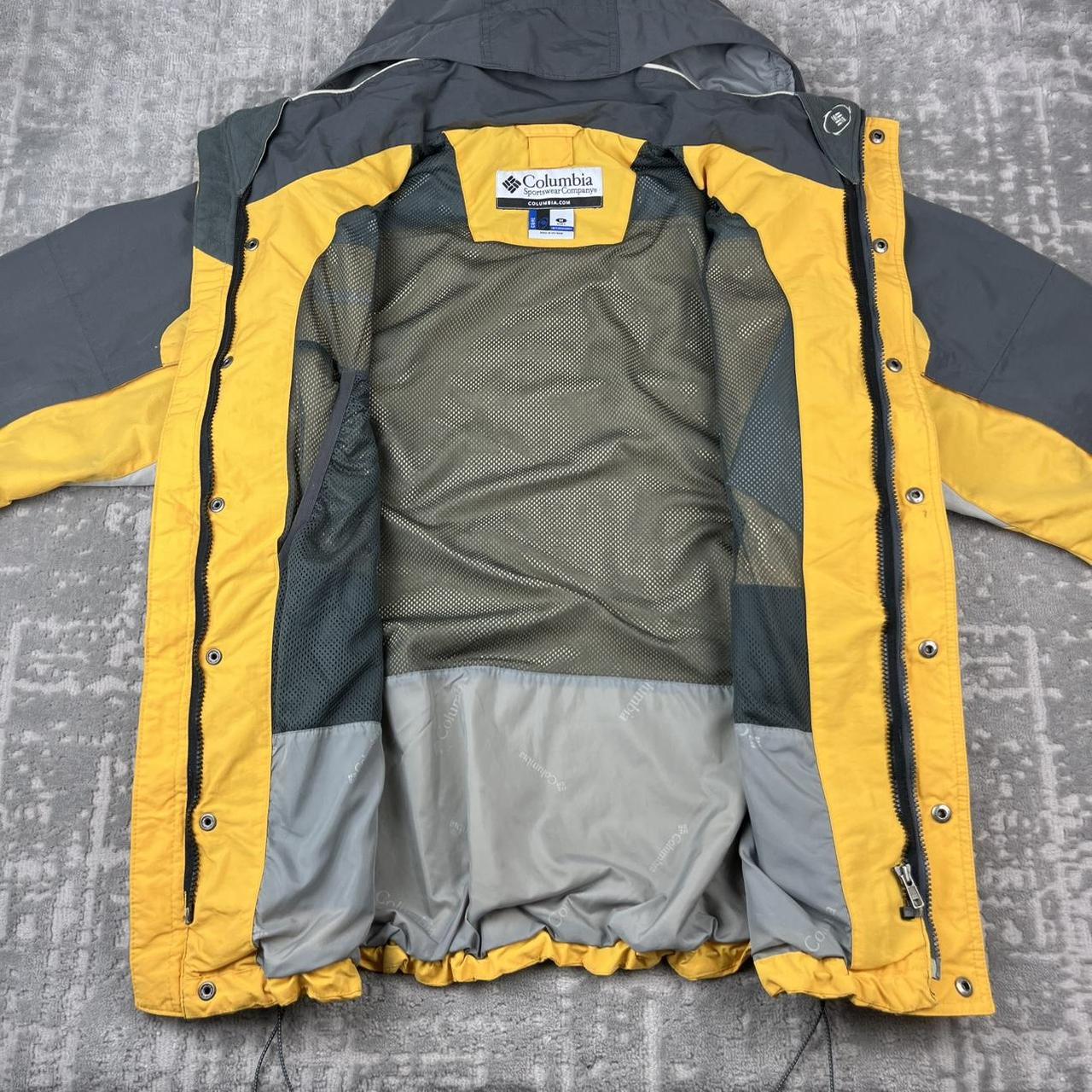 VINTAGE 00s COLUMBIA TECHNICAL HOODED UTILITY JACKET YELLOW