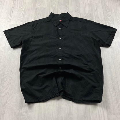 VINTAGE Y2K QUIKSILVER SHORT SLEEVE SHIRT BLACK