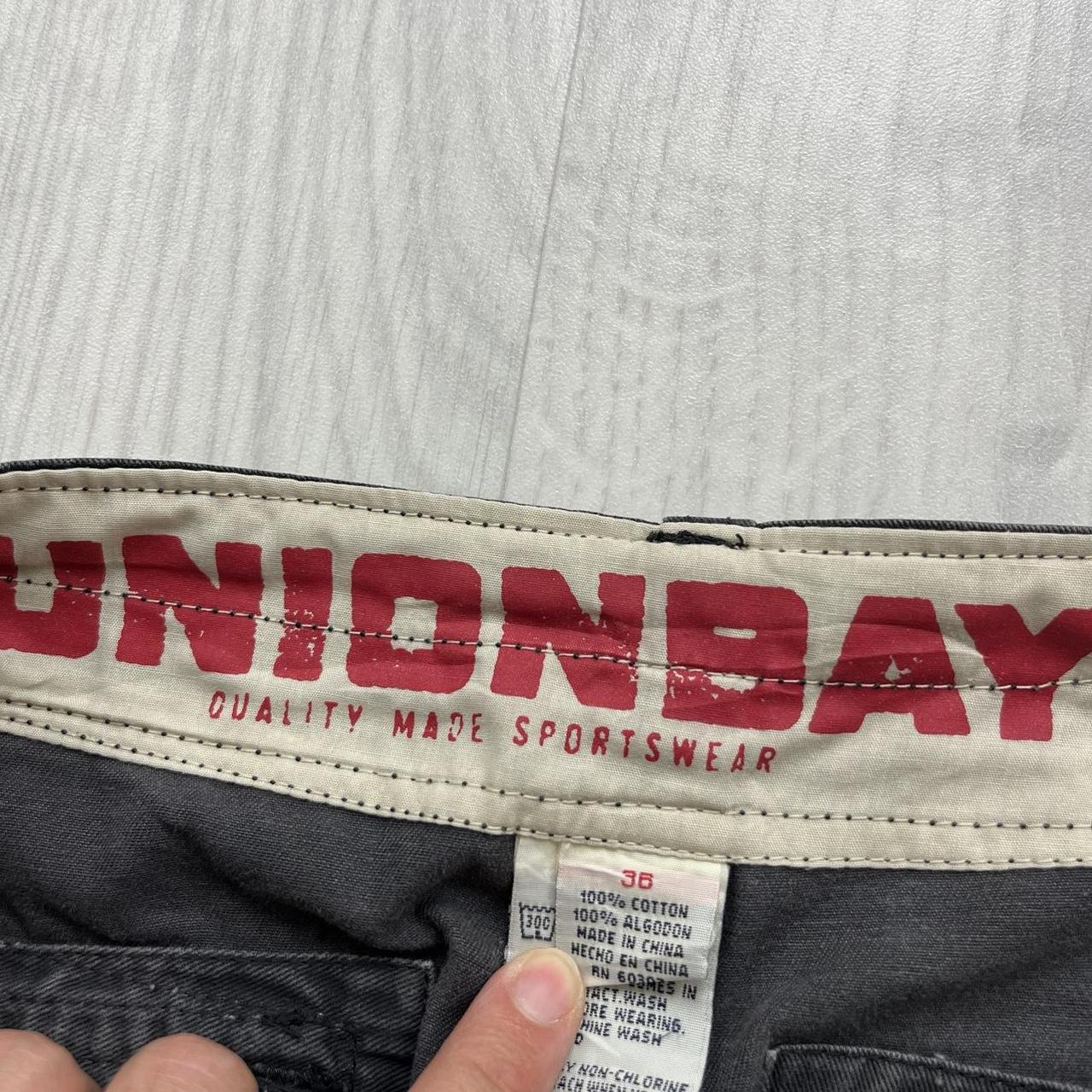 VINTAGE Y2K UNION BAY BAGGY CAMO CARGO SHORTS