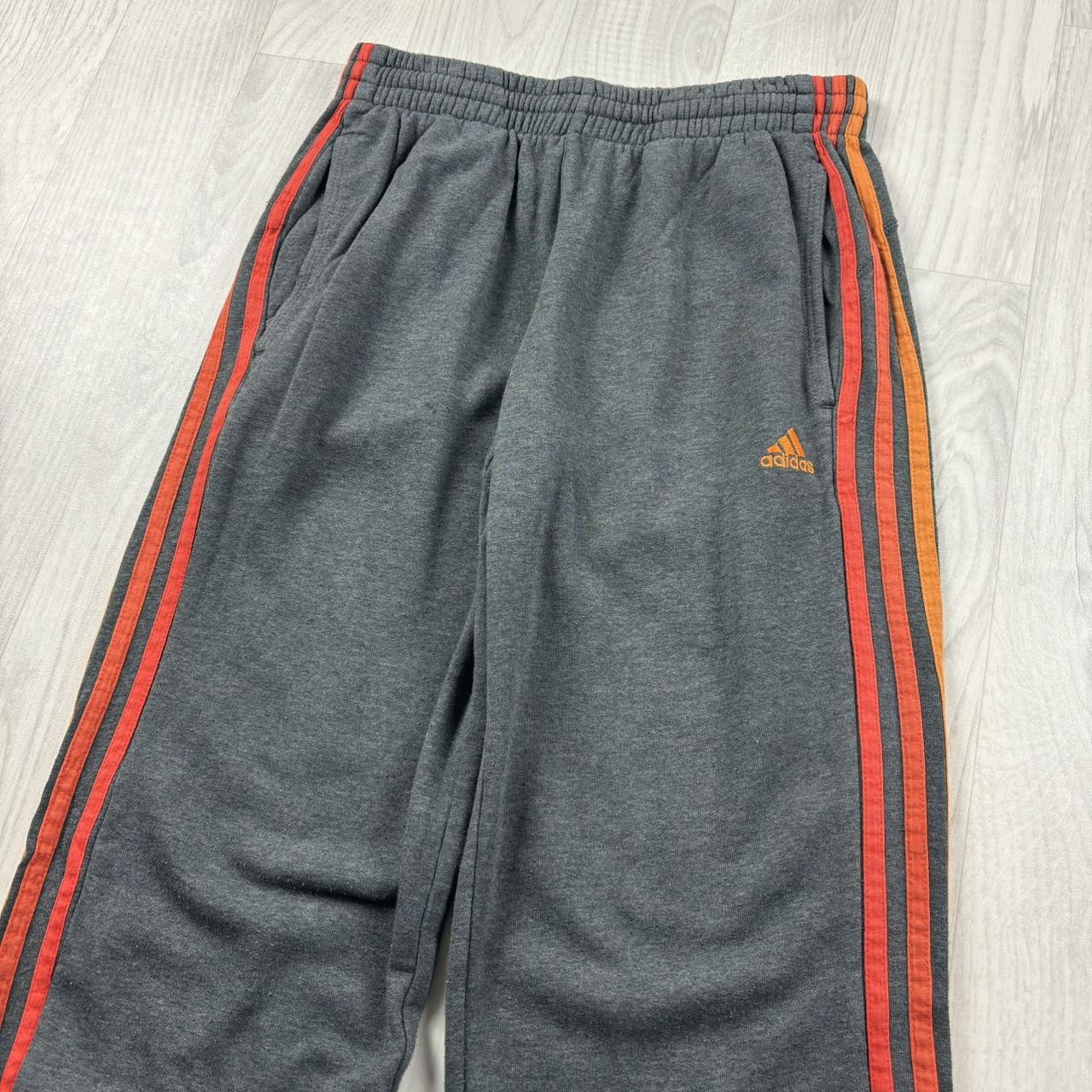 VINTAGE Y2K ADIDAS ESSENTIALS BAGGY COTTON SWEATPANTS GREY