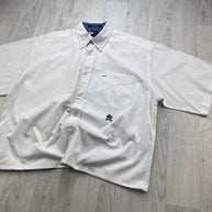 VINTAGE 00s TOMMY HILFIGER PLAIN CROPPED SHORT SLEEVE BUTTON UP SHIRT WHITE