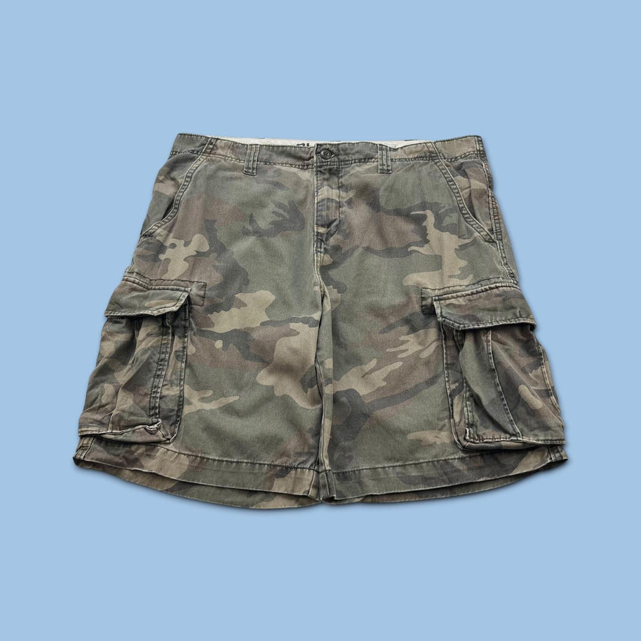 VINTAGE Y2K OLD NAVY BAGGY CAMO CARGO SHORTS