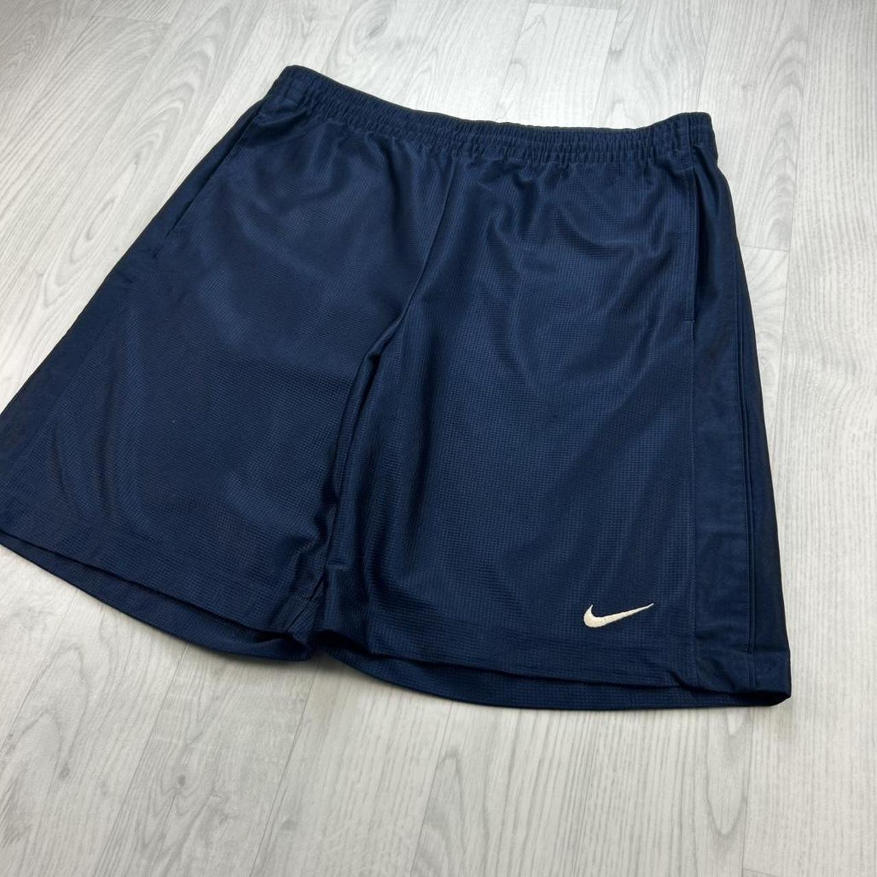 VINTAGE Y2K NIKE BAGGY BASKETBALL SPORT SHORTS NAVY