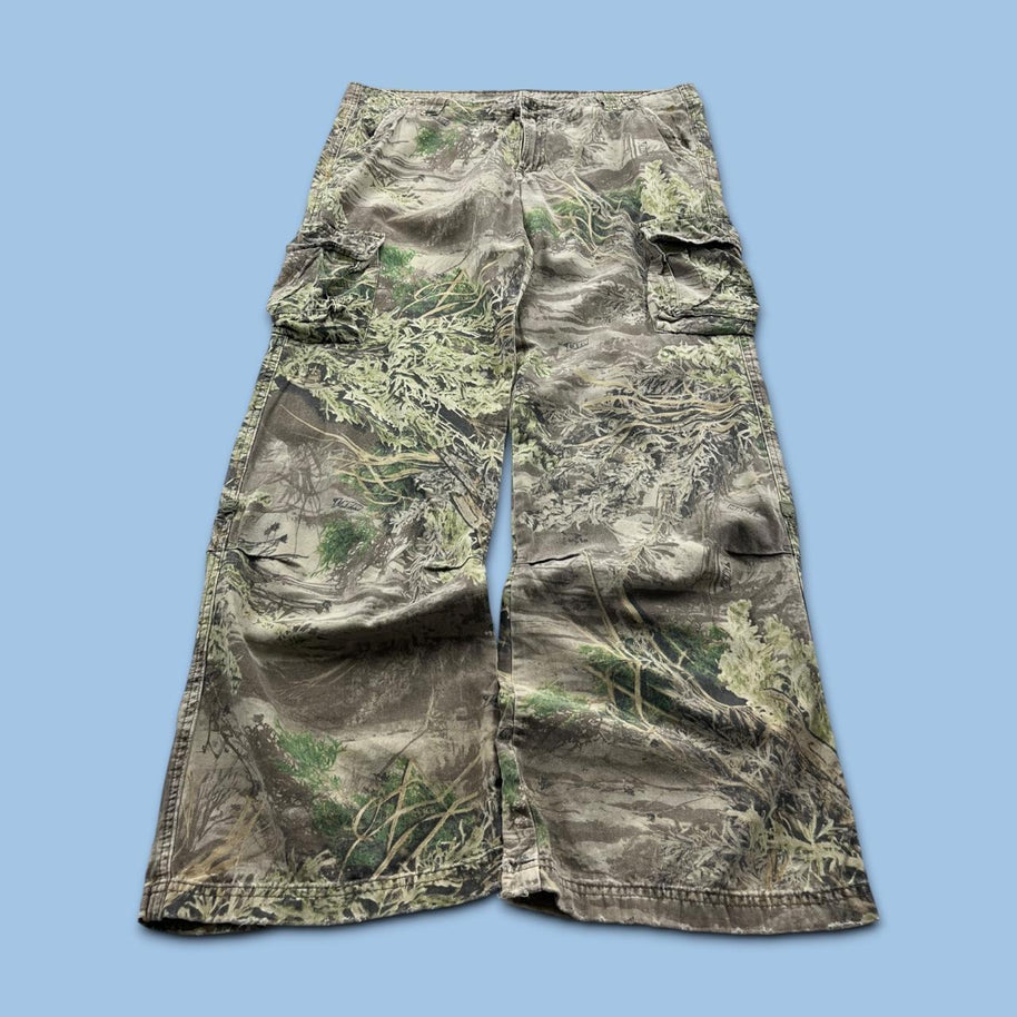 VINTAGE REALTREE BAGGY FLARED CAMO CARGO PANTS