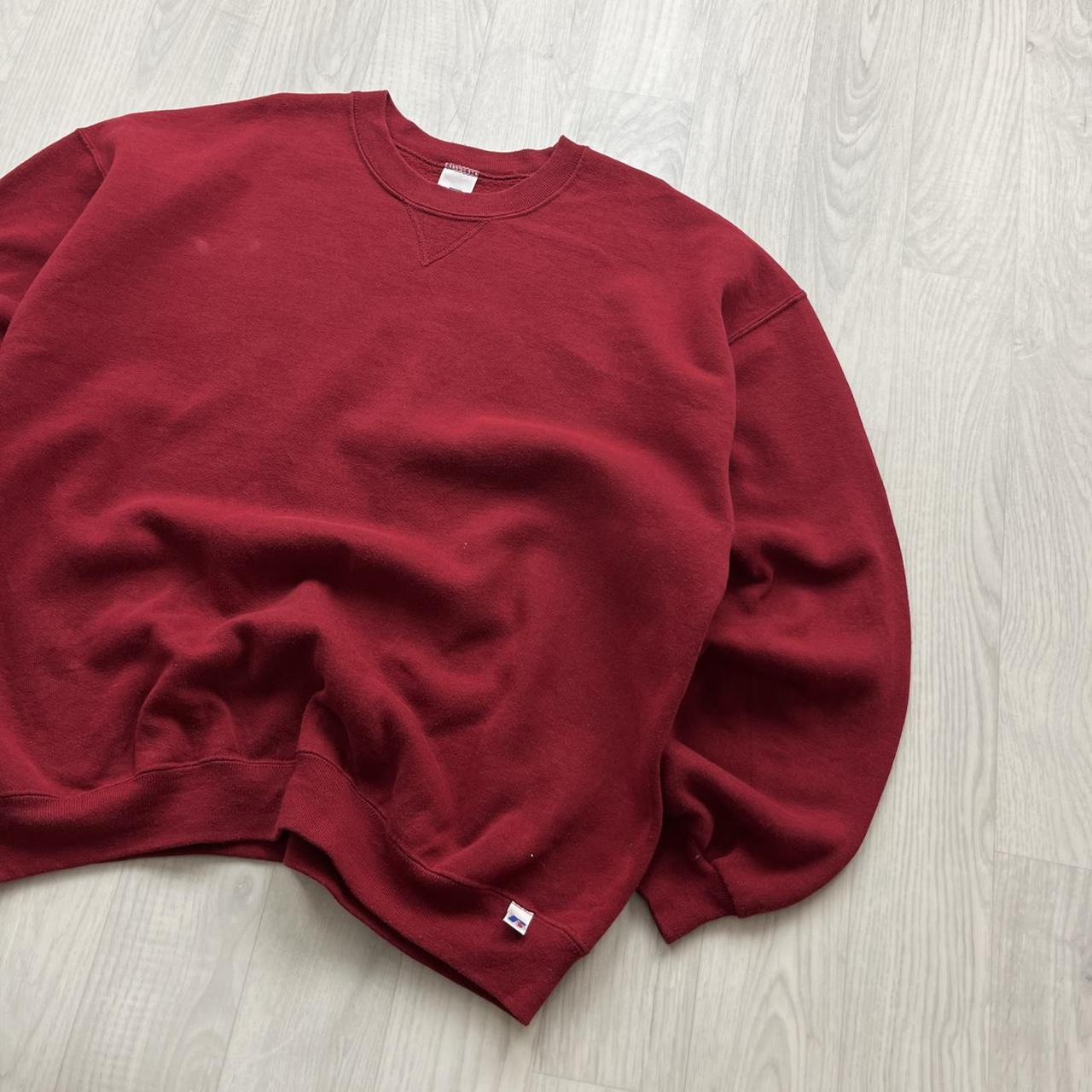 VINTAGE Y2K RUSSELL ATHLETIC SWEATSHIRT RED