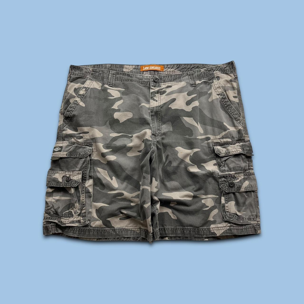 VINTAGE Y2K LEE BAGGY CAMO CARGO SHORTS GREY