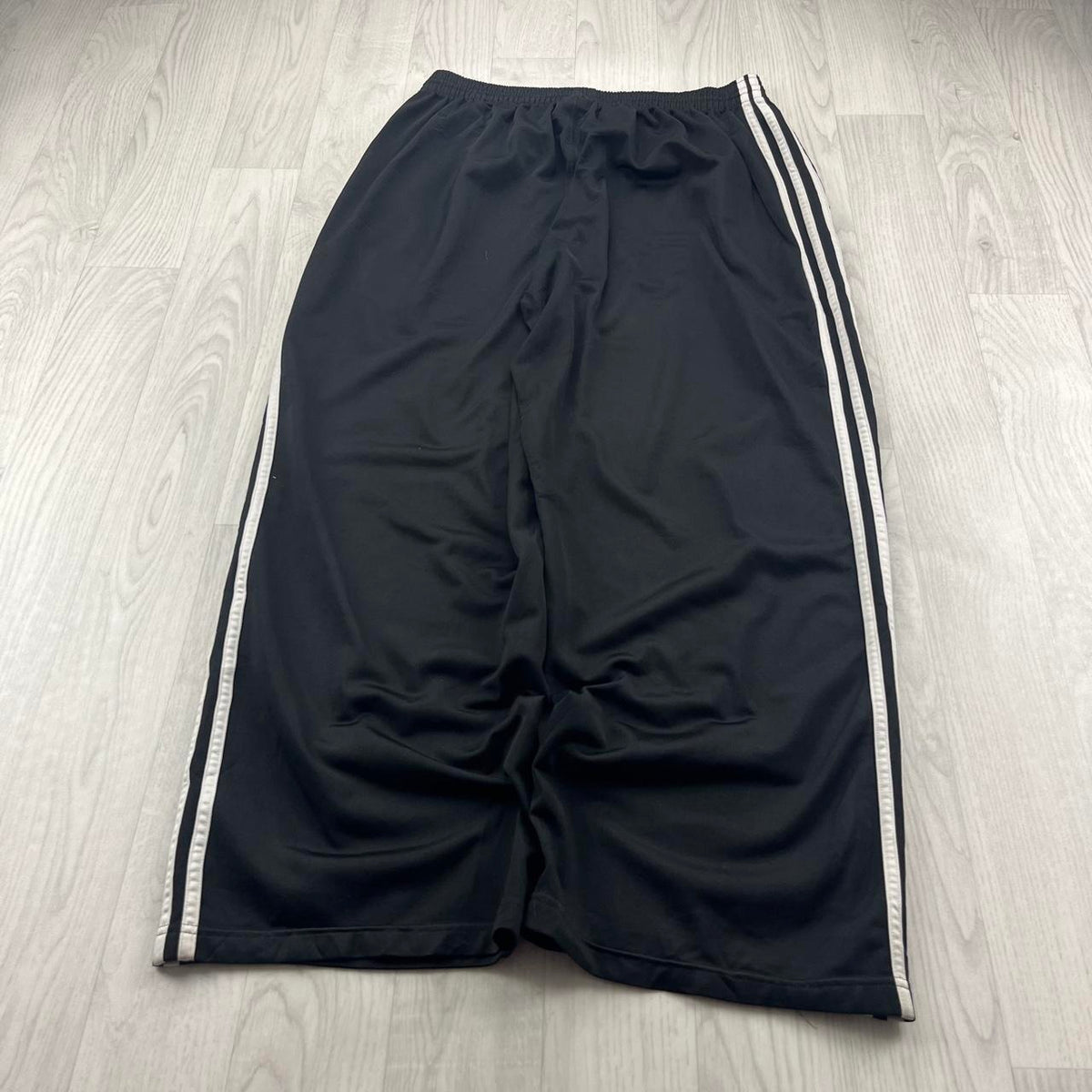 VINTAGE Y2K ADIDAS SIDE STRIPE WIDE LEG TRACKSUIT BOTTOMS BLACK