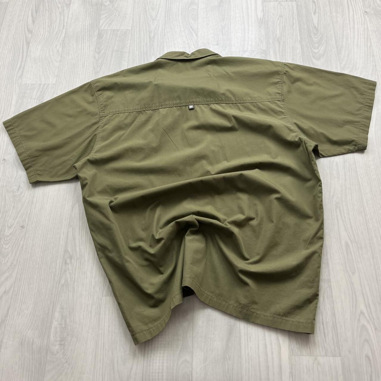 VINTAGE Y2K QUIKSILVER SHORT SLEEVE SHIRT KHAKI