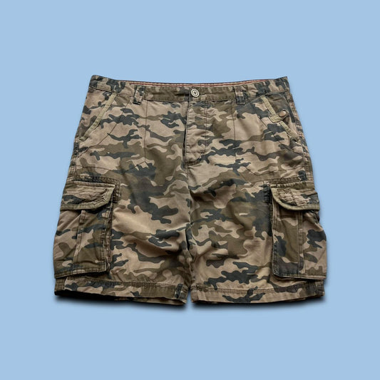 VINTAGE Y2K BAGGY CAMO CARGO SHORTS